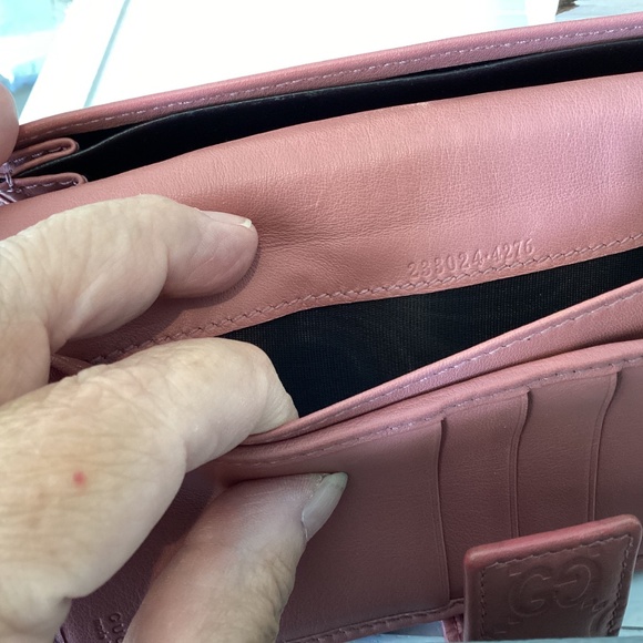 Gucci Pink Leather Long Wallet - Picture 7 of 7
